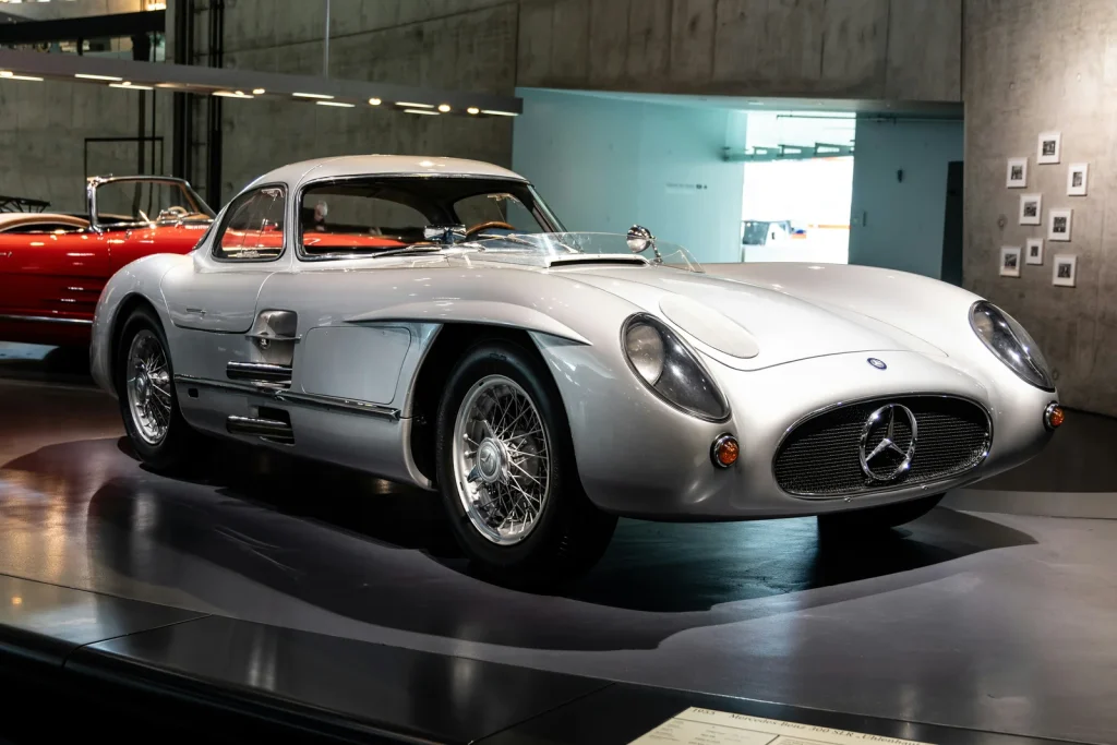 Mercedes 300 SLR Uhlenhaut Coupé u muzeju
